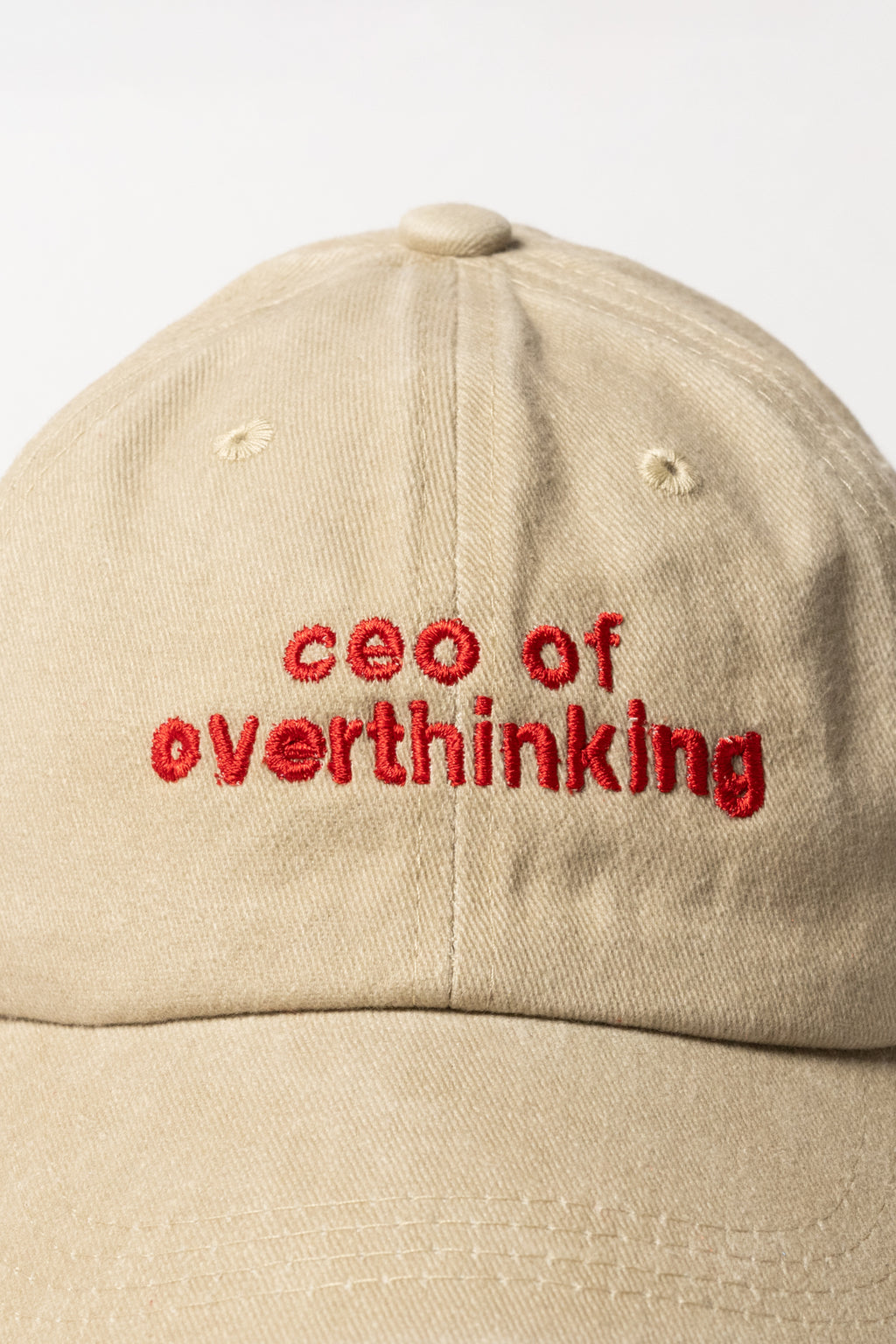 Yazı Nakışlı Şapka Pamuk Kumaşlı ve Ceo of Overthinking Sloganlı Şapka