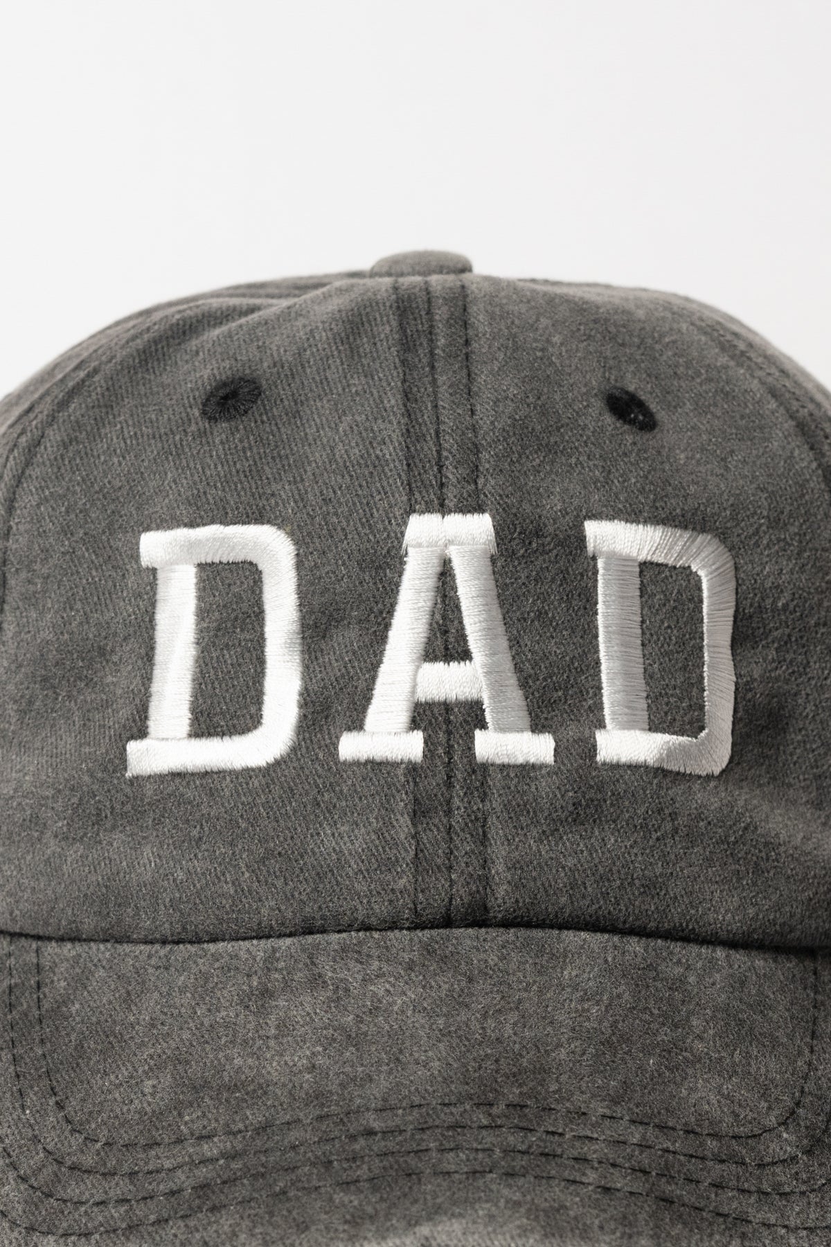 Nakışlı Mom Dad Anne Baba Şapka 2li Paket Yıkamalı Kumaşlı ve Yazı Nakışlı Şapka Pamuklu Siperlikli Ayarlı Şapka Günlük Tarz