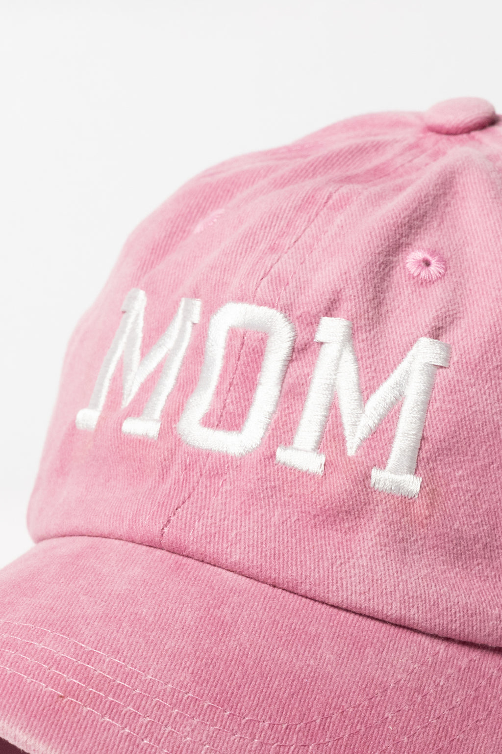 Nakışlı Mom Dad Anne Baba Şapka 2li Paket Yıkamalı Kumaşlı ve Yazı Nakışlı Şapka Pamuklu Siperlikli Ayarlı Şapka Günlük Tarz